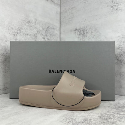 Balenciaga Chunky Slides "Beige"