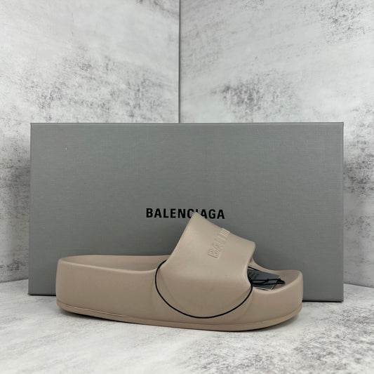 Balenciaga Chunky Slides "Beige"