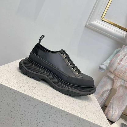 Alexander McQueen Tread Slick Leather Low "Black"