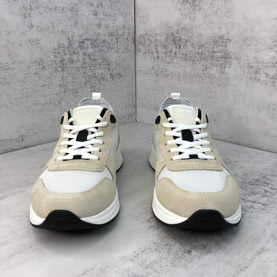 Dior B25 "Beige-White"