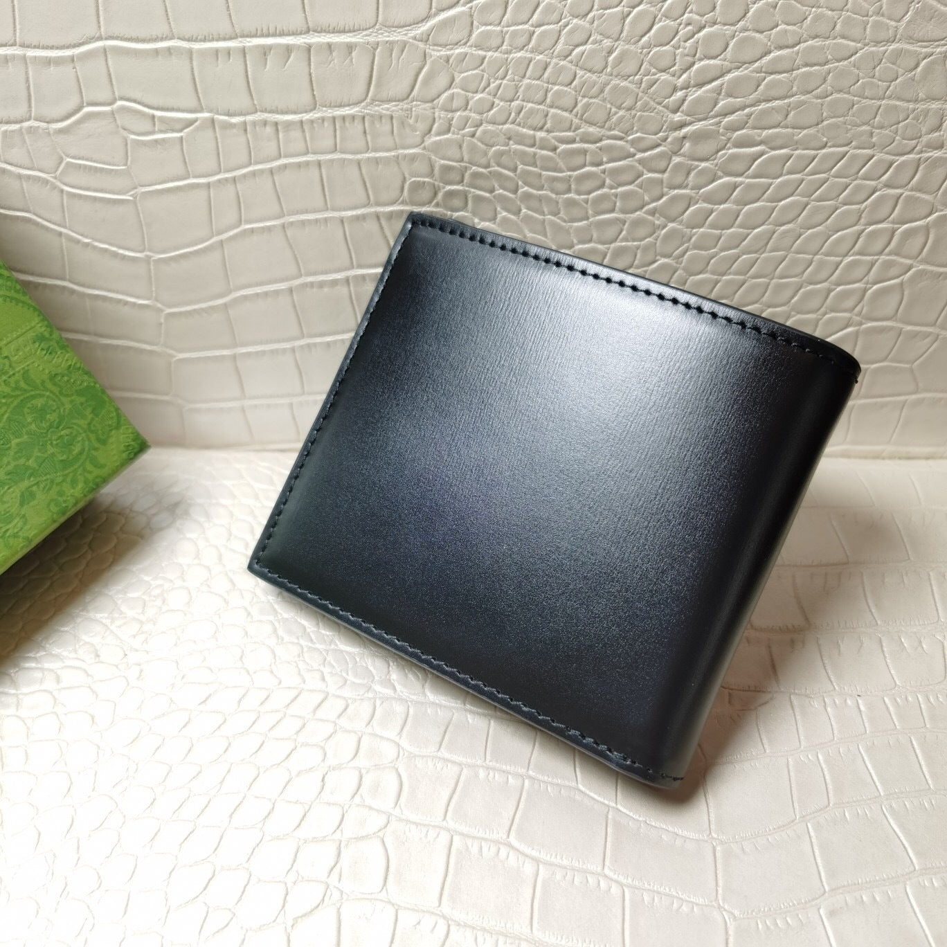 Gucci GG Marmont Bi-Fold Wallet