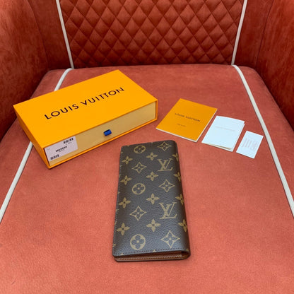 Louis Vuitton Brazza Wallet