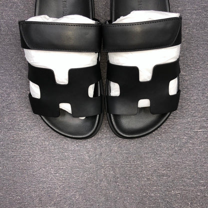 Hermes Chypre Sandal "Black"