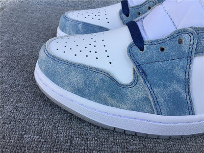 Air Jordan 1 Mid "French Blue"