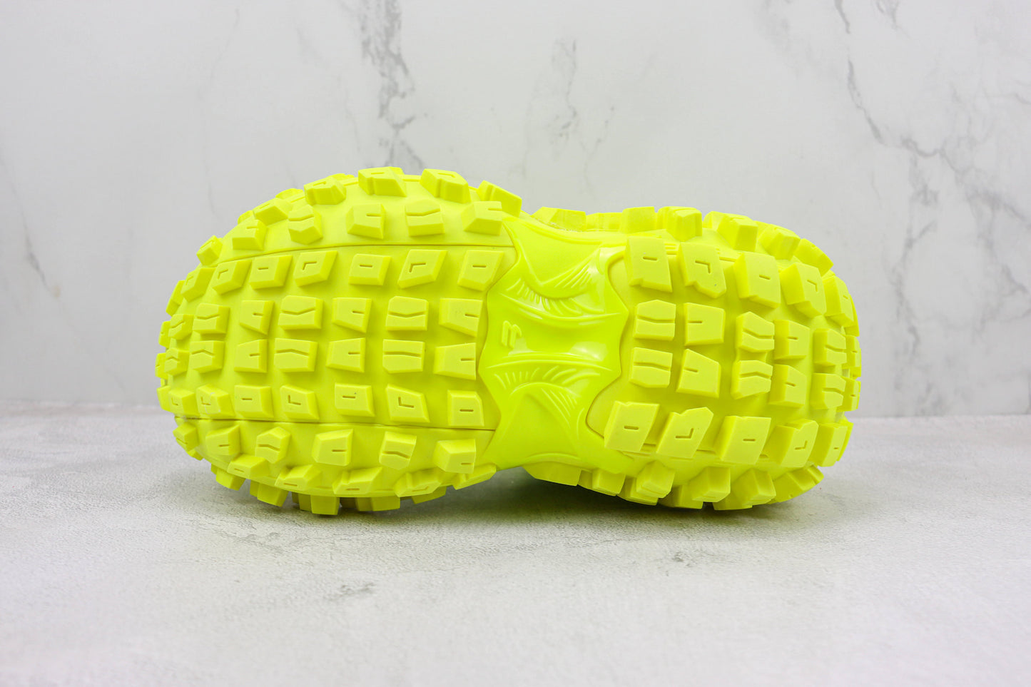 Balenciaga Bouncer "Fluo Yellow"
