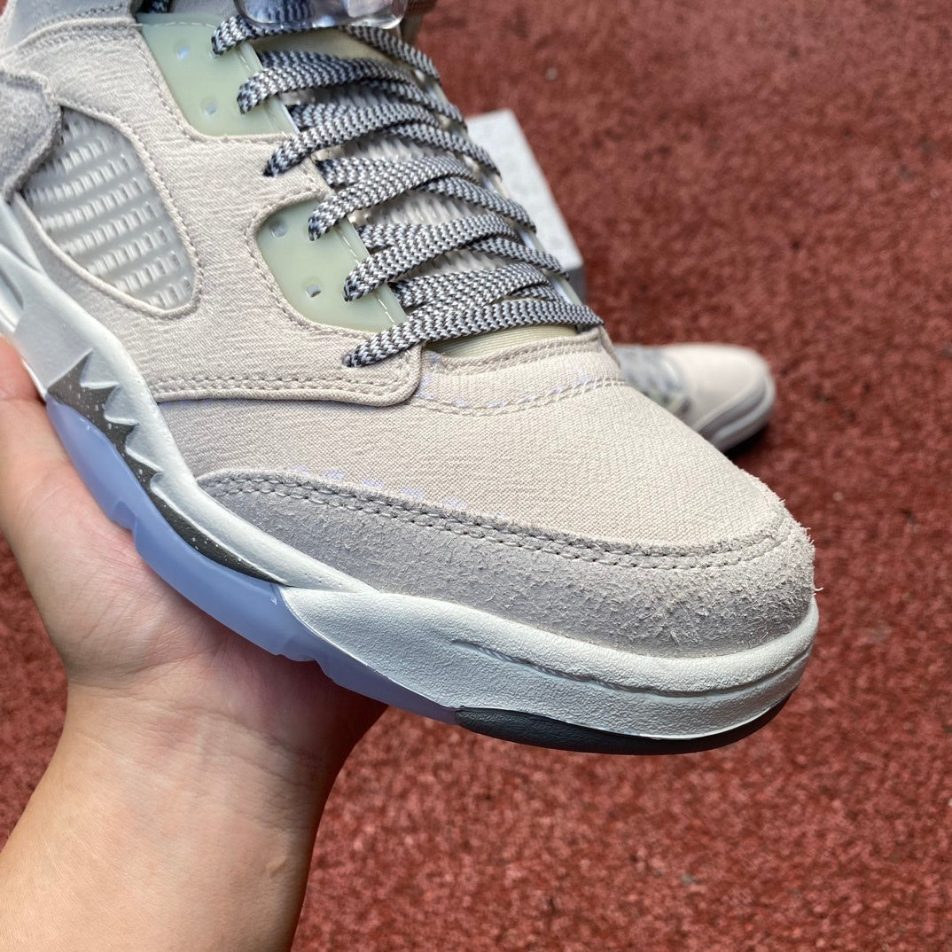 Air Jordan 5 Retro SE Craft "Light Orewood Brown"