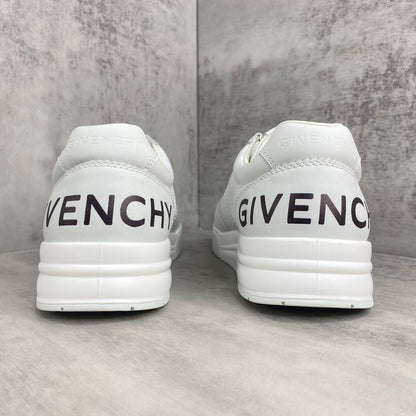 Givenchy Low-Top G4 "White-Black Logo"