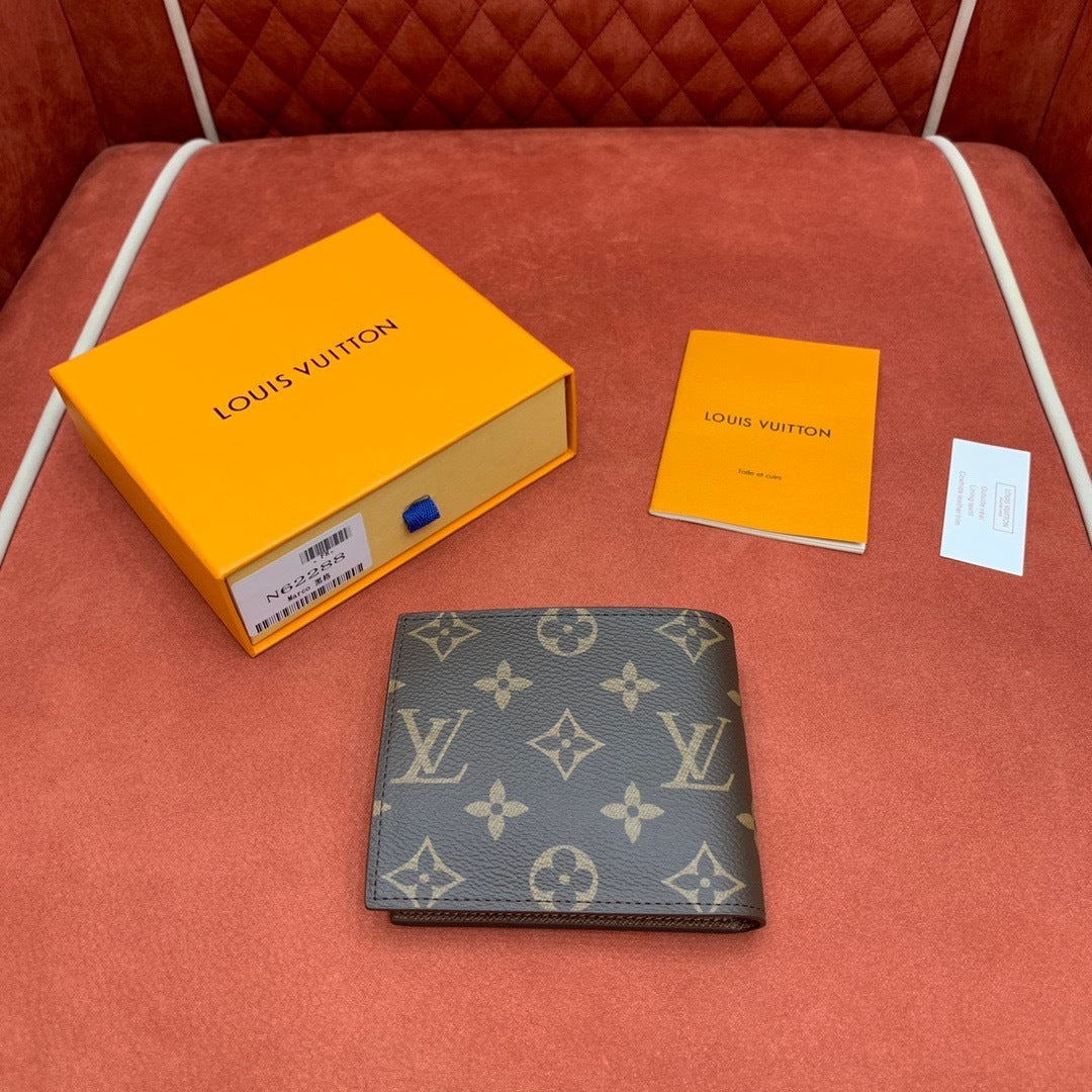 Louis Vuitton Marco Wallet "Monogram Canvas"