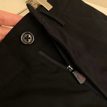 Moncler Cargo Shorts "Black"