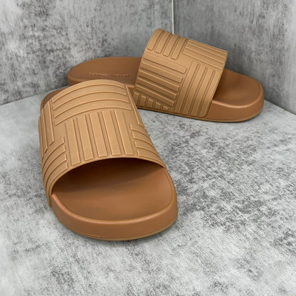 Bottega Veneta Slides "Camel"