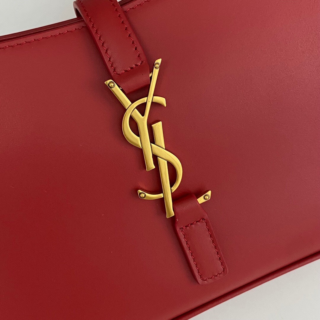 Saint Laurent le 5 à 7 in Smooth Leather