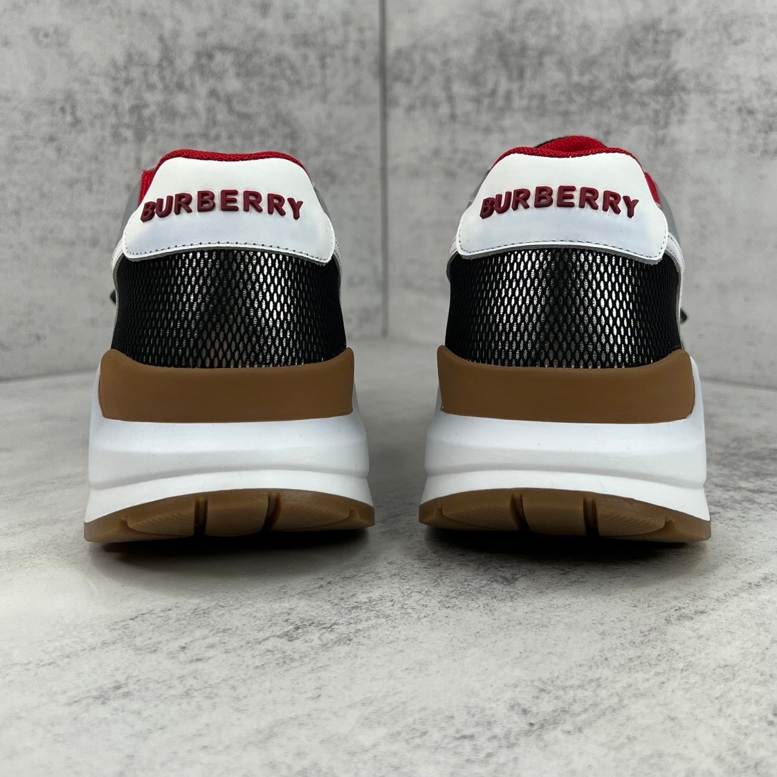 Burberry Ramsey "Grey-Black-Brown"