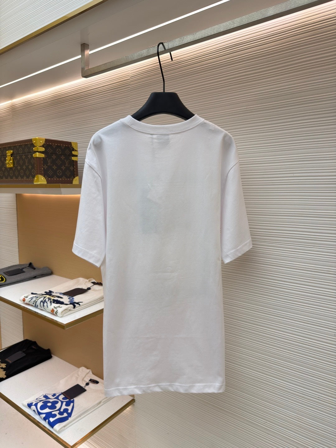 Dior T-Shirt with Book Cover Embroidery "White and Green Cotton Jersey"