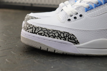 Air Jordan 3 Retro "UNC"