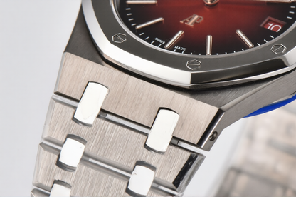 Audemars Piguet Royal Oak Titanium 39mm Red Dial