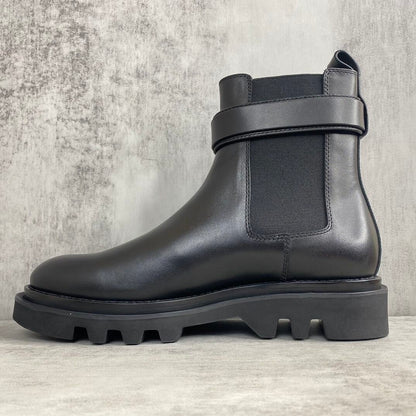 Givenchy Leather Chelsea Boots Ankle-Lock