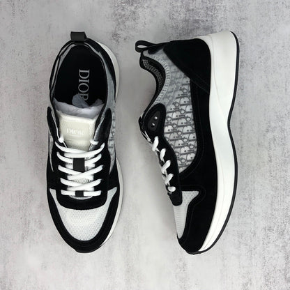 Dior B25 "Black-White"
