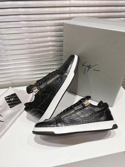 Giuseppe Zanotti GZ94 "Black Crocodile"