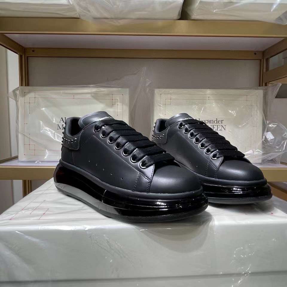 Alexander McQueen Oversized "Black Studded-Clear Sole"