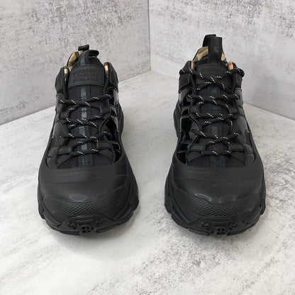 Burberrry Arthur "Black"