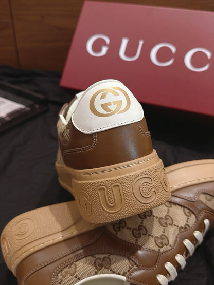 Gucci GG Trainer "Beige-Ebony"