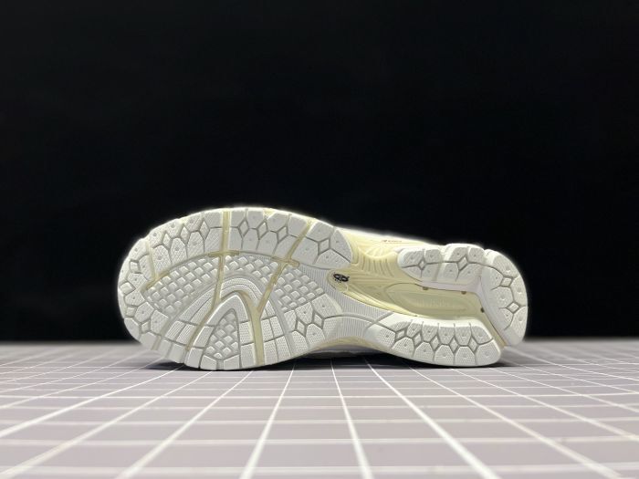 New Balance 1906R Protection Charm "White"