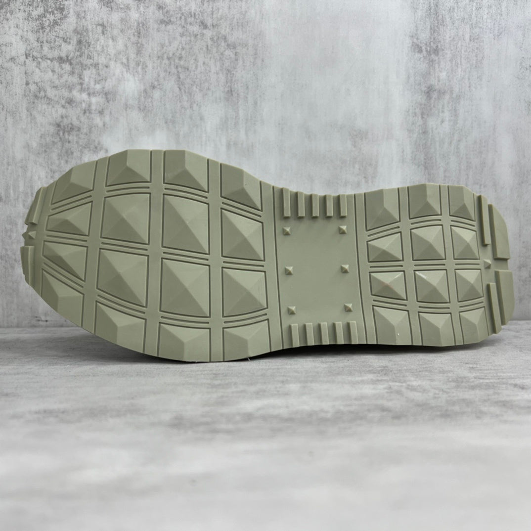 Valentino Garavani Netrunner "Green Camo"