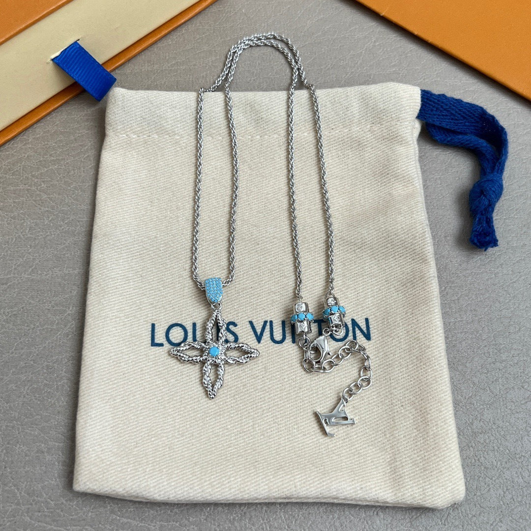 Louis Vuitton Pendant LV Flower Rope