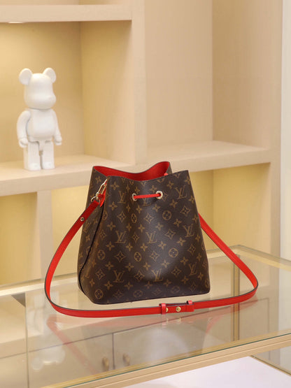 Louis Vuitton NéoNoé MM