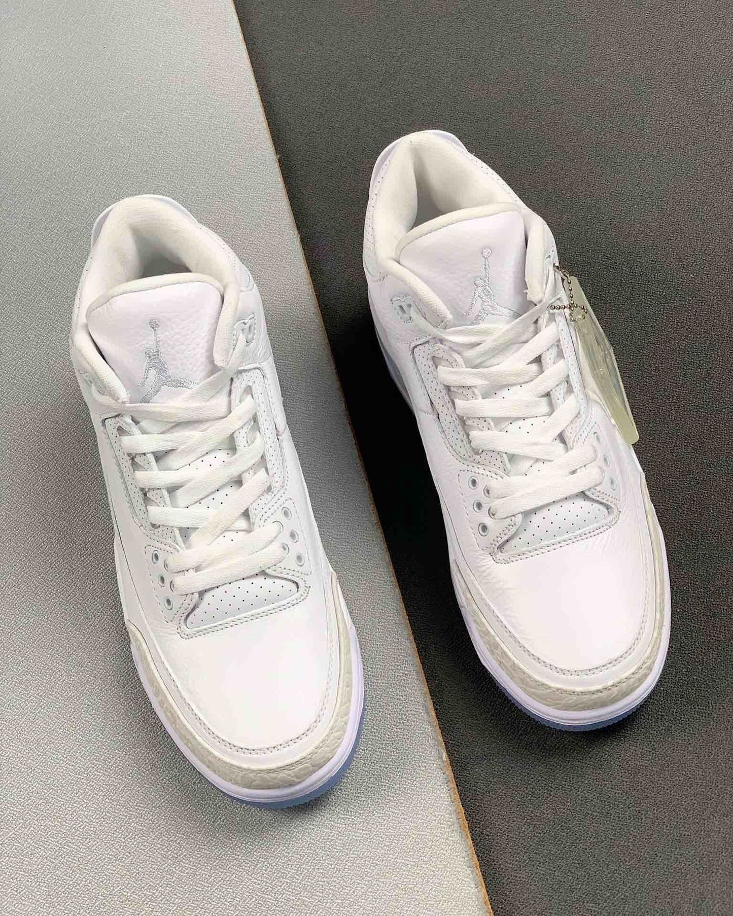 Air Jordan 3 Retro "Pure White"