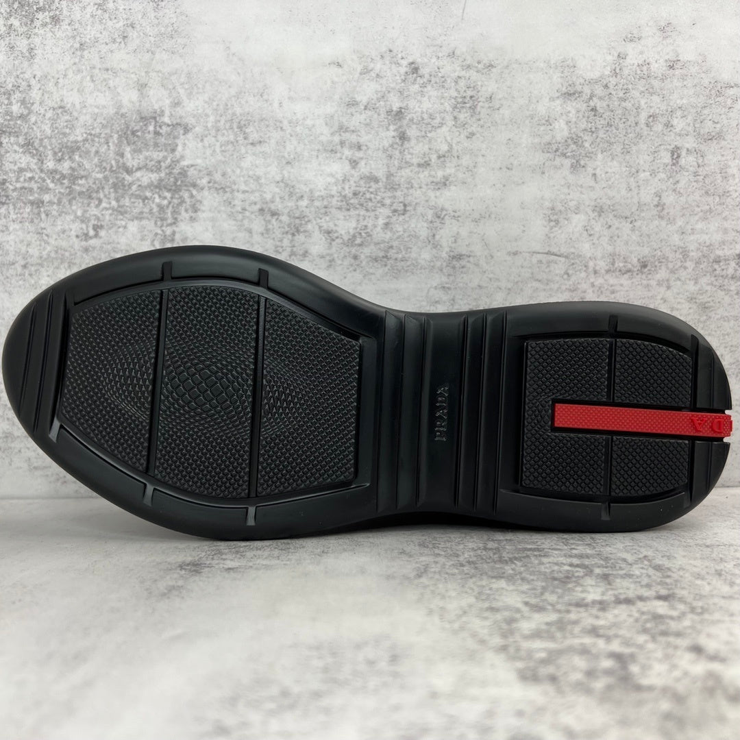 Prada America's Cup "Anthracite-Red"