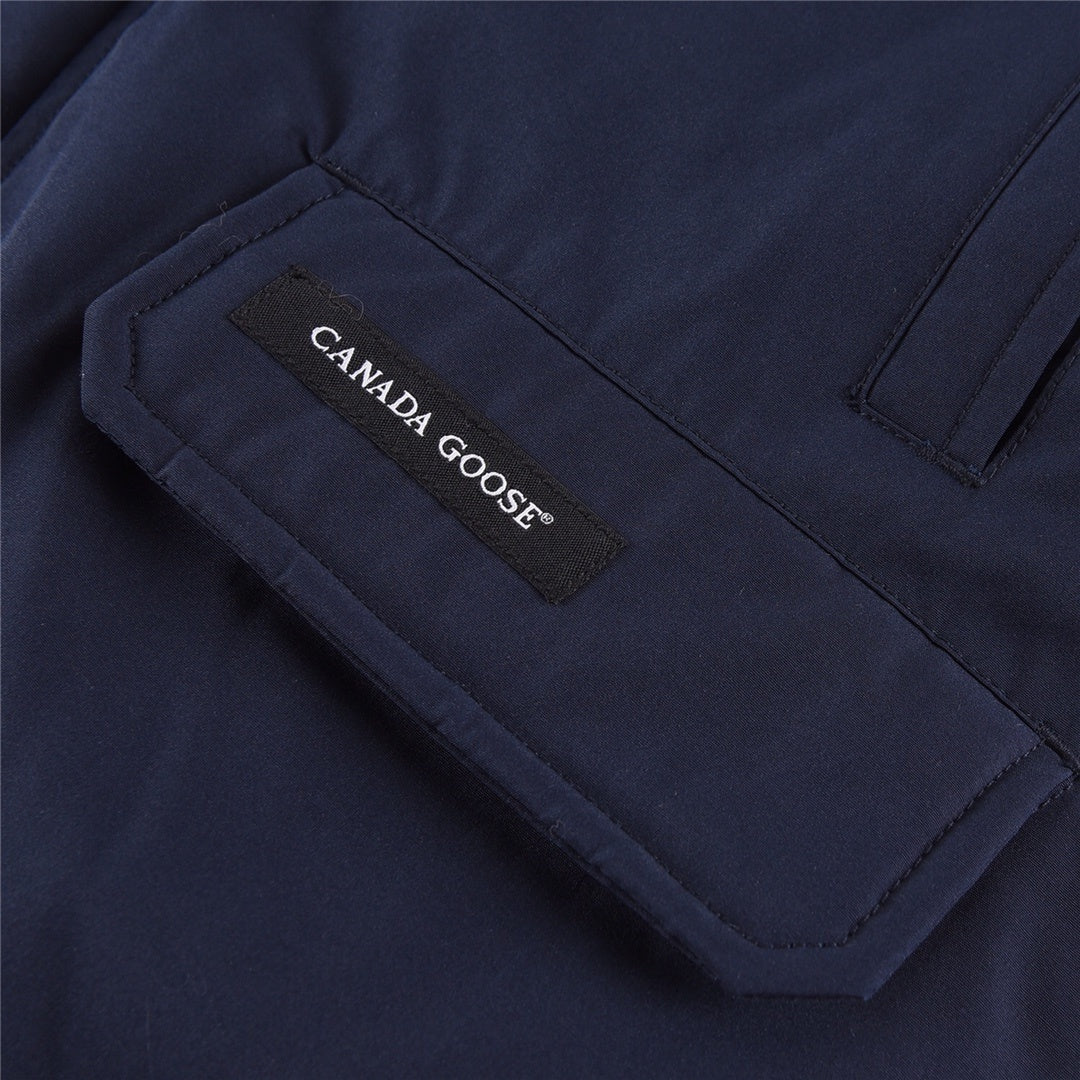 Canada Goose Chilliwack Down Jacket "Navy Blue"