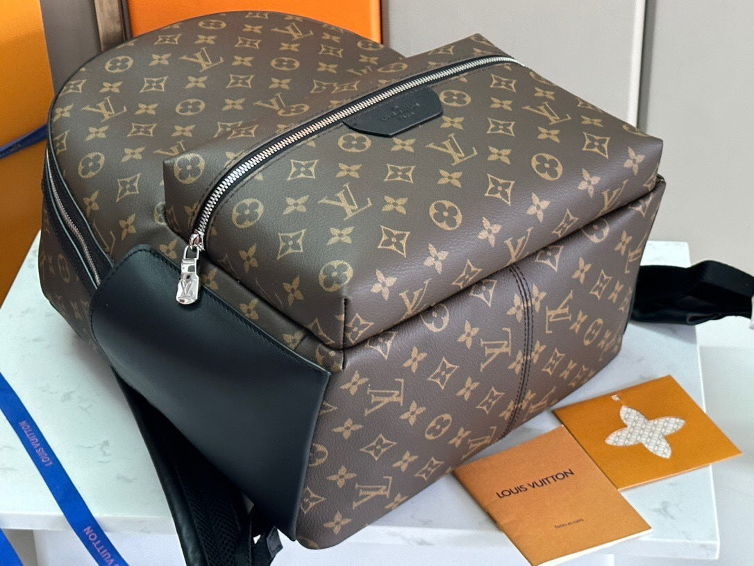 Louis Vuitton Discovery Backpack PM