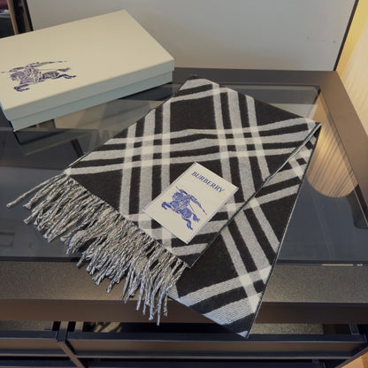 Burberry Check Cashmere Scarf "Black-White"