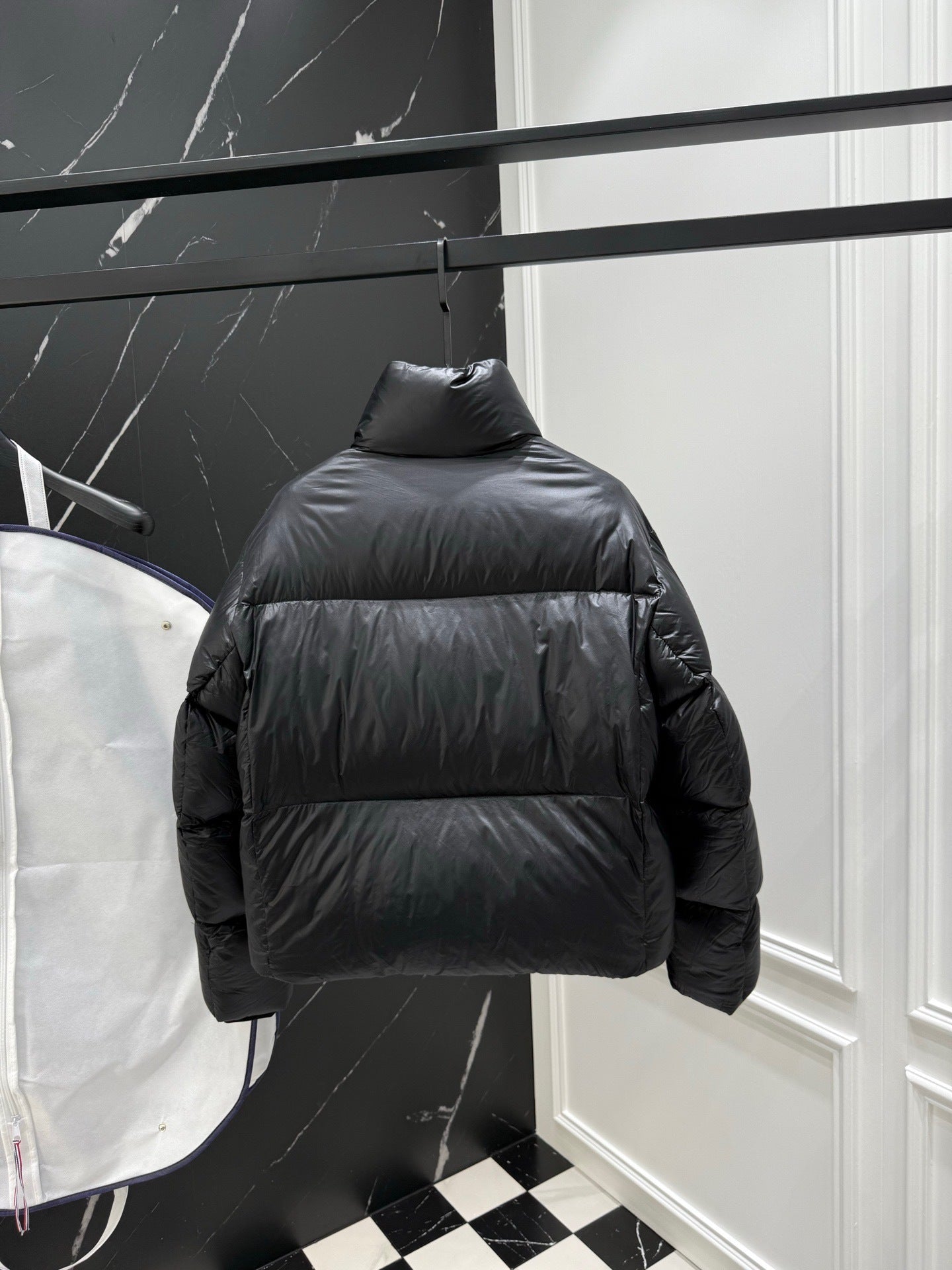 Canada Goose Cropped Cypress Down Jacket "Black"