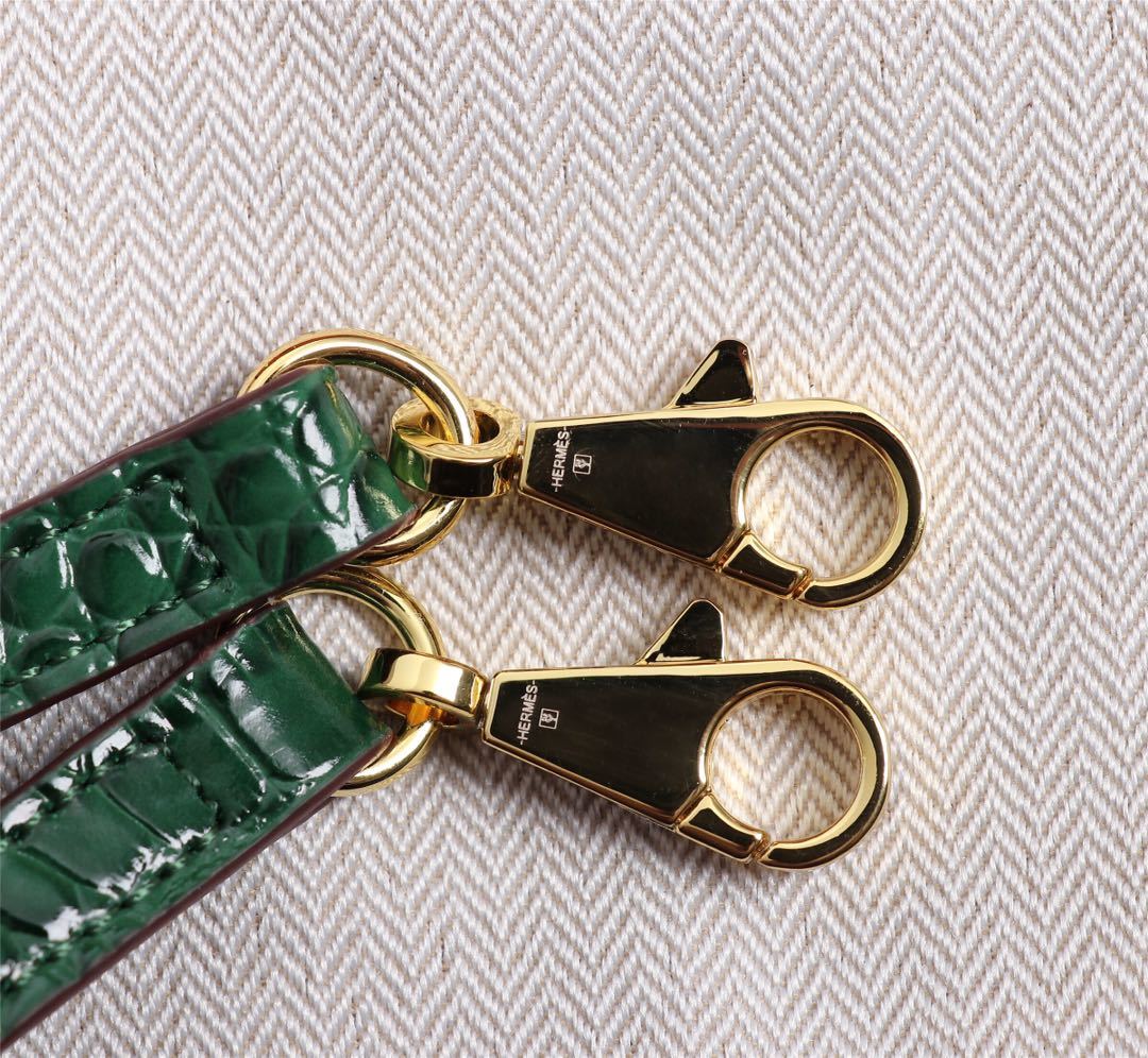 Hermès Aligator Leather Mini Kelly 20