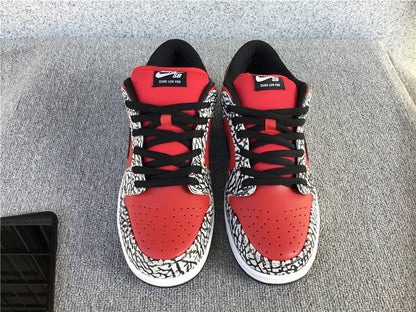 Supreme x Nike SB Dunk Low Premium "Red Cement"