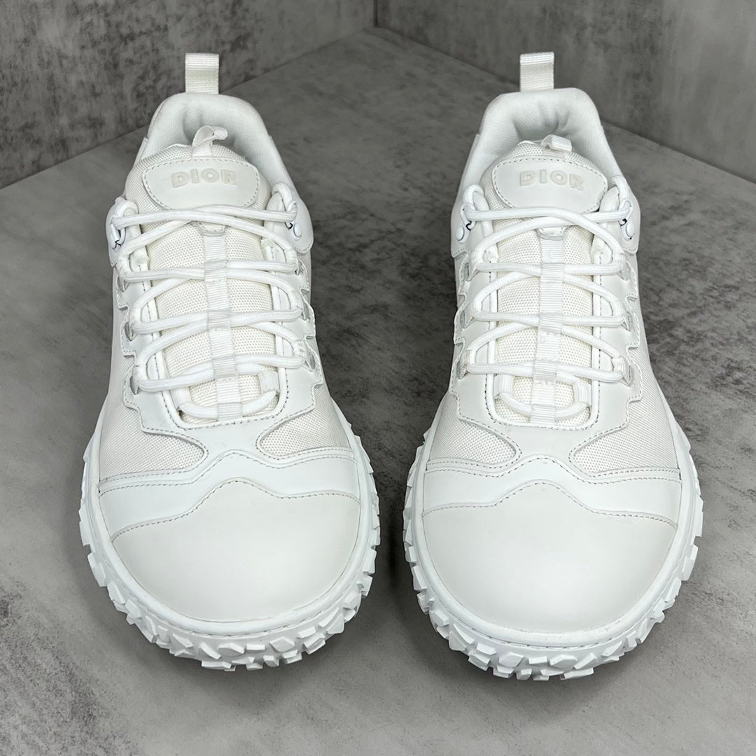 Dior B28 "White"