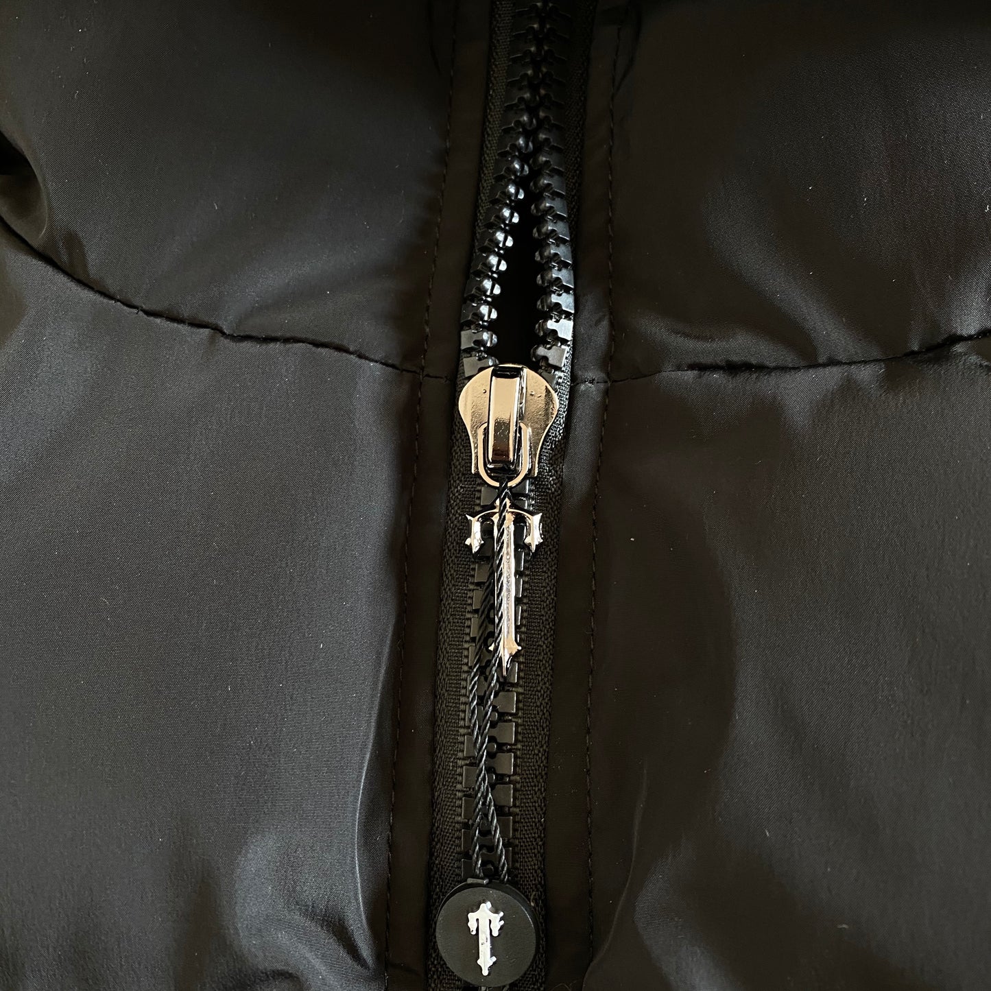 Trapstar Irongate Down Jacket "Black"