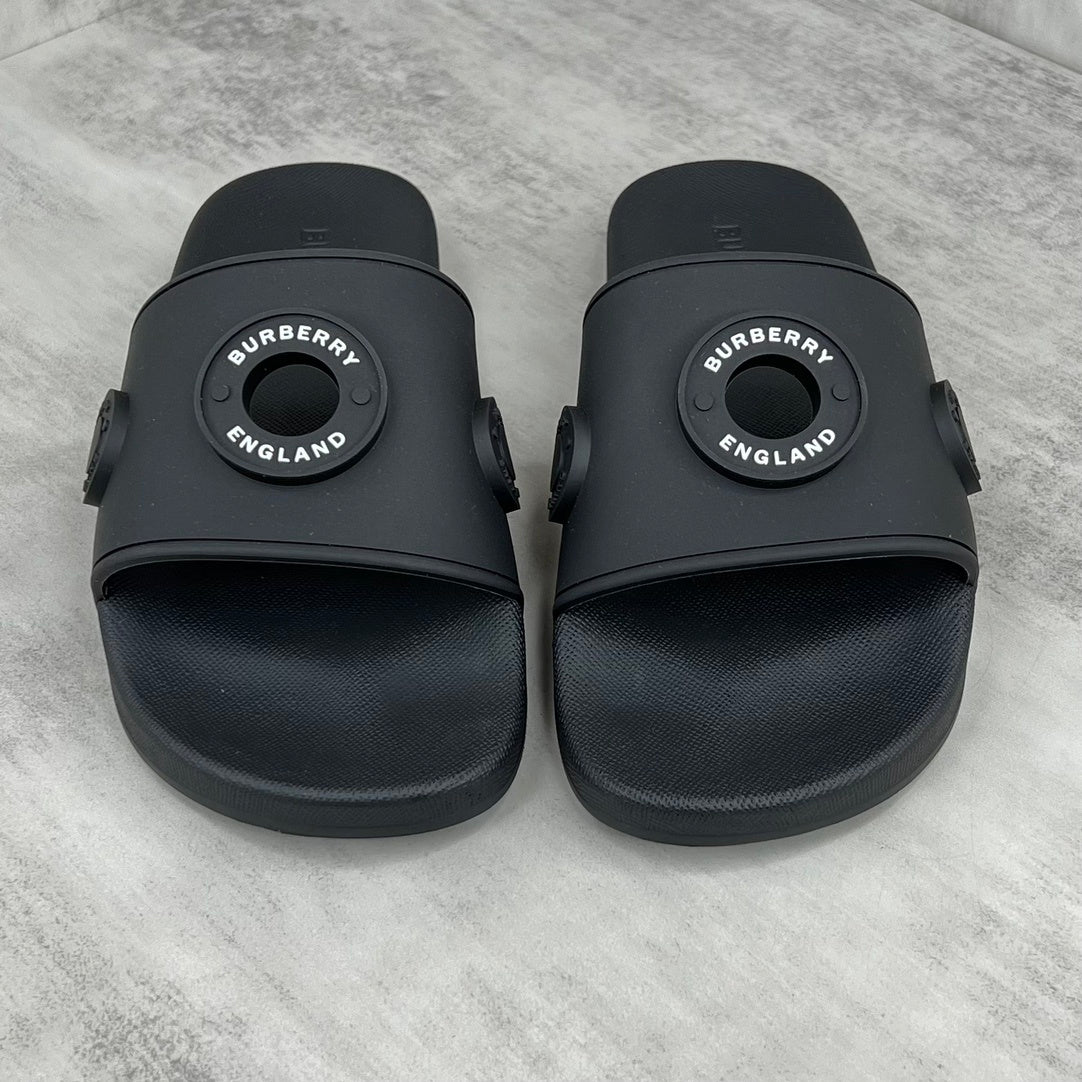 Burberry Slides "Black"