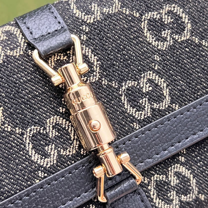 Gucci Jackie 1961 GG Continental Chain Wallet