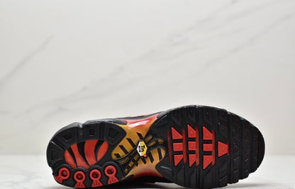 Nike Air VaporMax Plus "Black-Red"