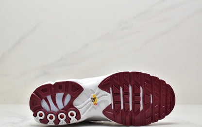 Nike Air VaporMax Plus “White-Maroon”