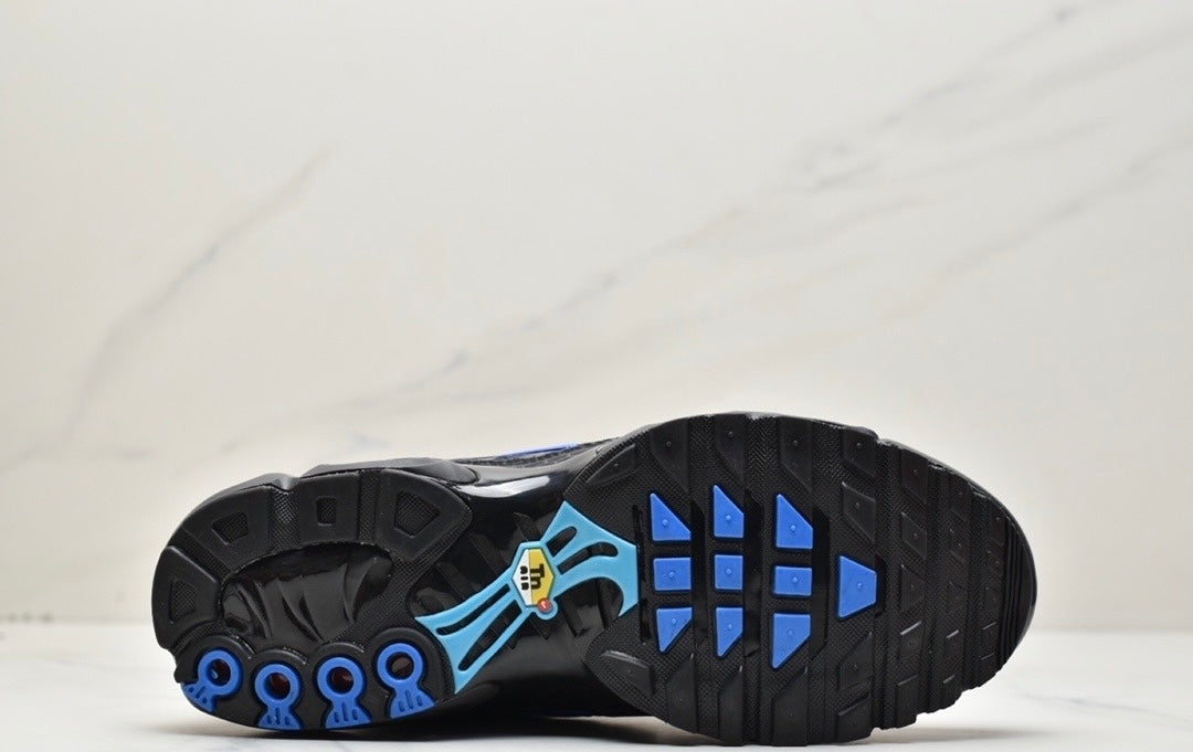 Nike Air VaporMax Plus “Black-Blue”