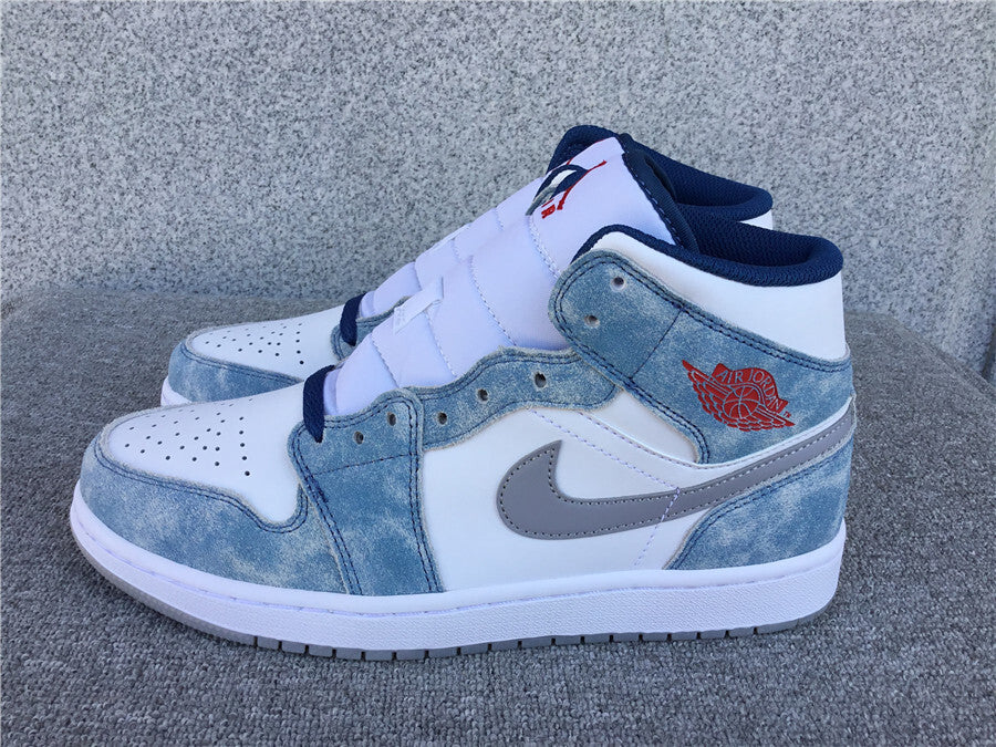 Air Jordan 1 Mid "French Blue"