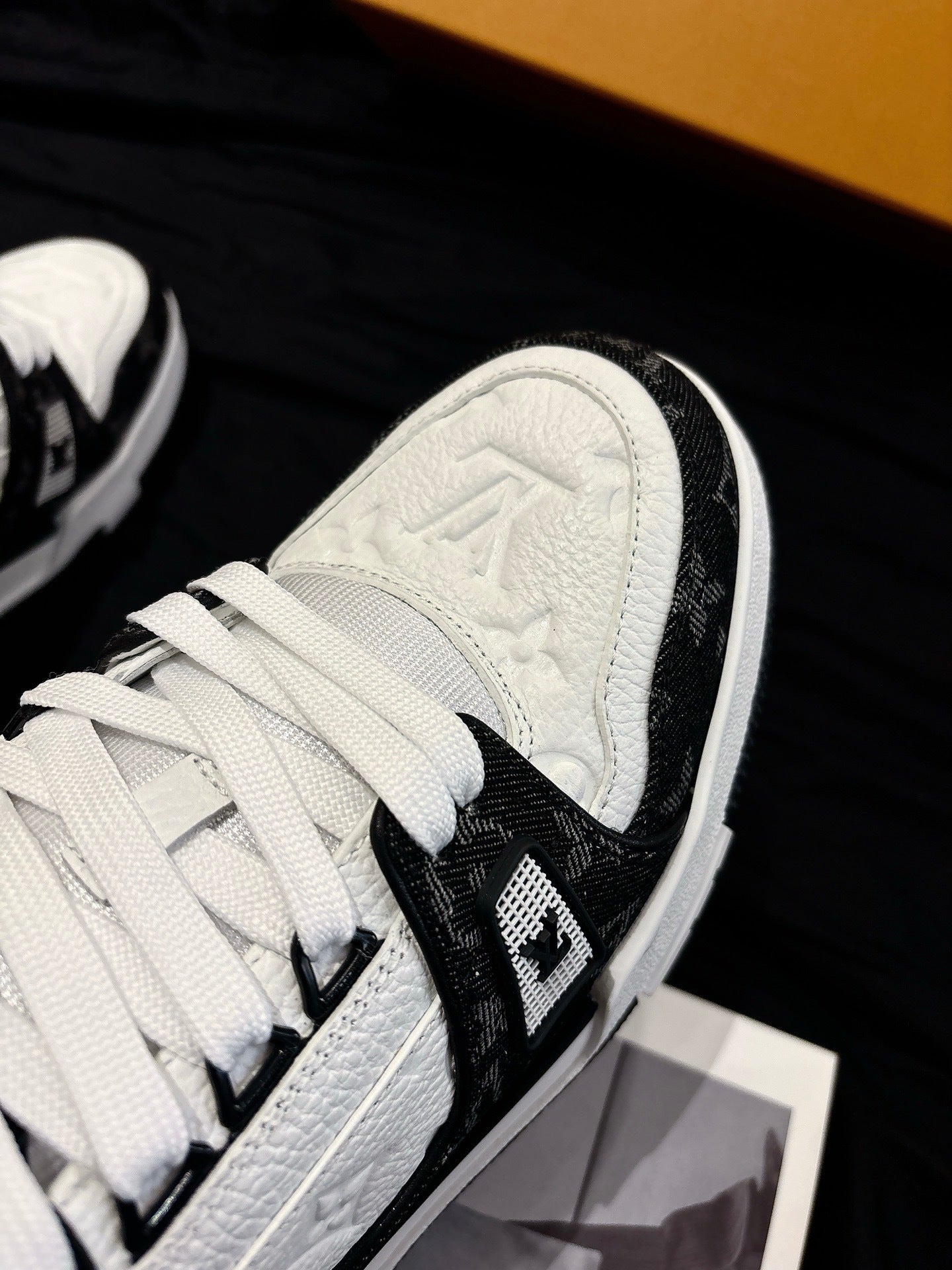 Louis Vuitton LV Trainers "Noir Denim"