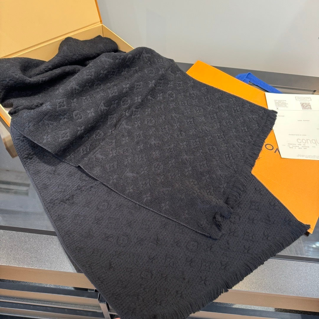 Louis Vuitton Monogram Classic Scarf "Black"