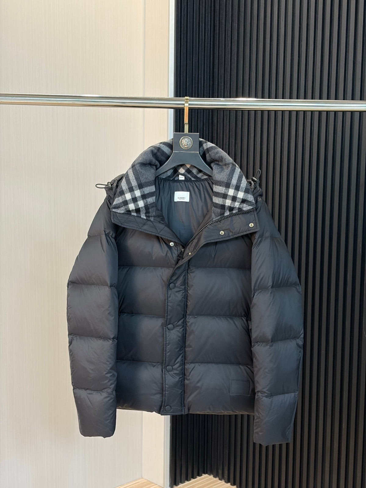 Burberry Halsby Down Puffer Jacket "Black"