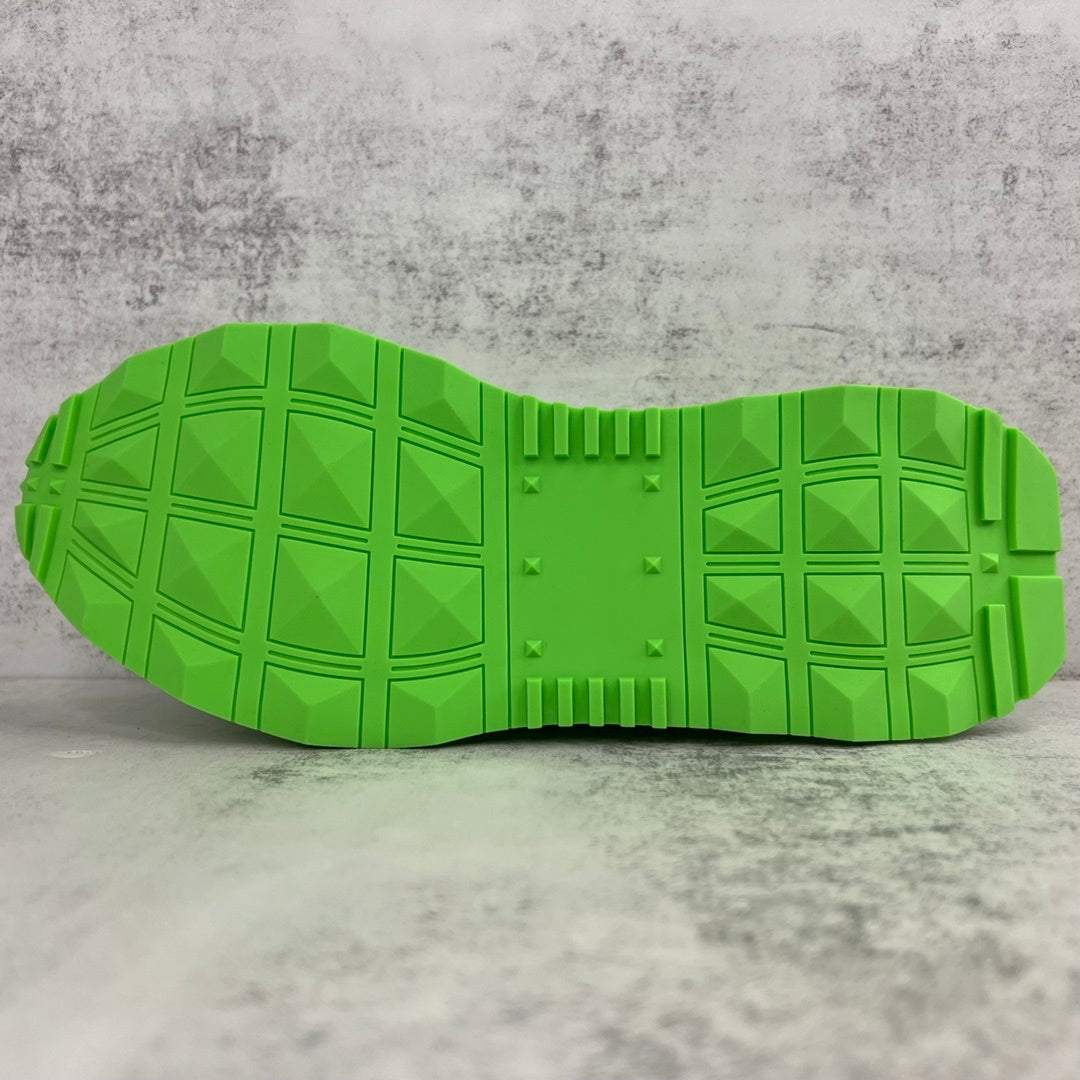 Valentino Garavani Netrunner "Green"