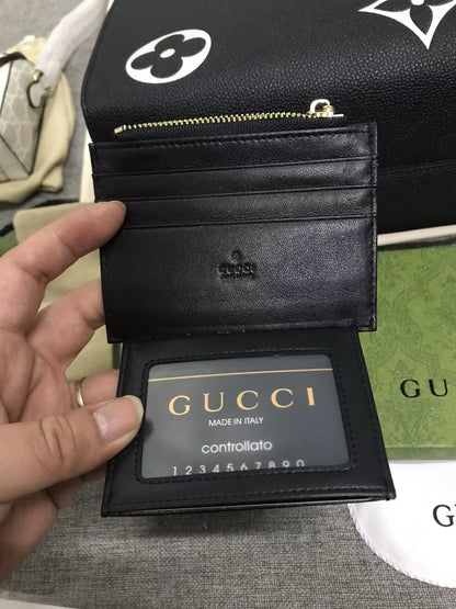Gucci GG Closure Small Wallet